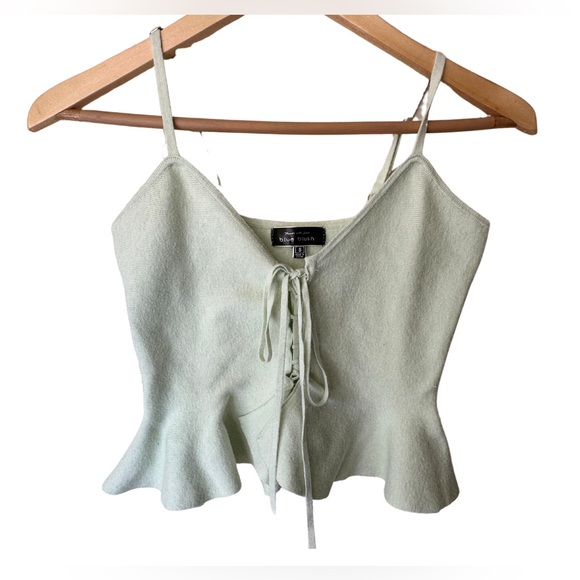 Blue Blush Tops - Cute front tie spaghetti strap crop top